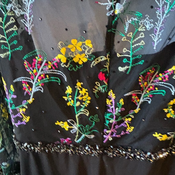 Mac Duggal Embroidered Dress NEW - Picture 6 of 9